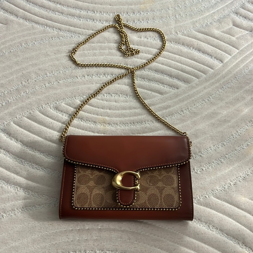 New without tags Coach Crossbody Brass/Tan/Rust